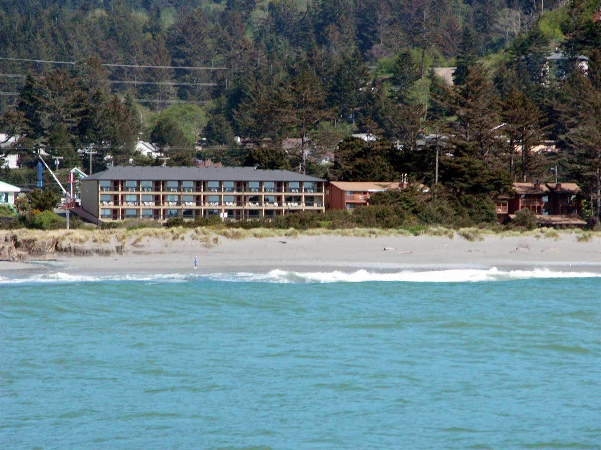 Gold Beach Inn Exteriör bild